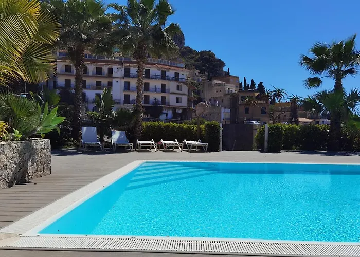 Argo By Holidays Taormina